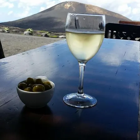 Elena House Lanzarote * Playa Honda (Lanzarote)